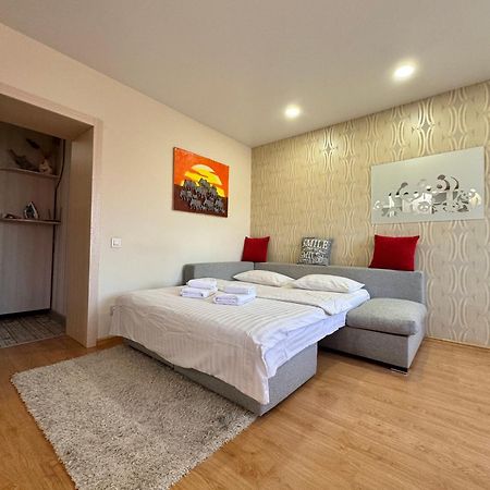 Apartpoltava Затишна 1-Кімнатна Студія,Новобудова В Самому Центрі Міста, Банківський Чек 外观 照片