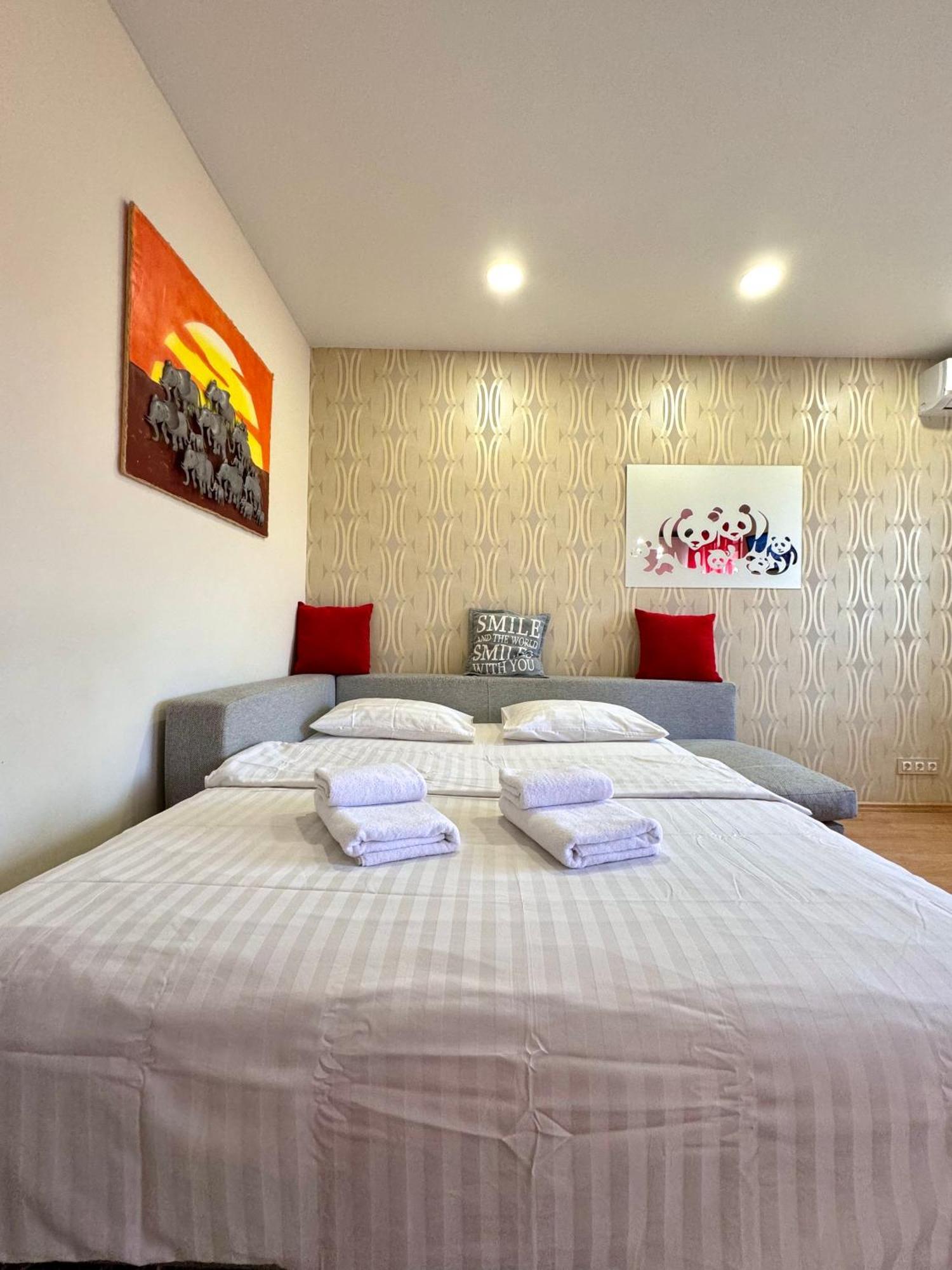 Apartpoltava Затишна 1-Кімнатна Студія,Новобудова В Самому Центрі Міста, Банківський Чек 外观 照片