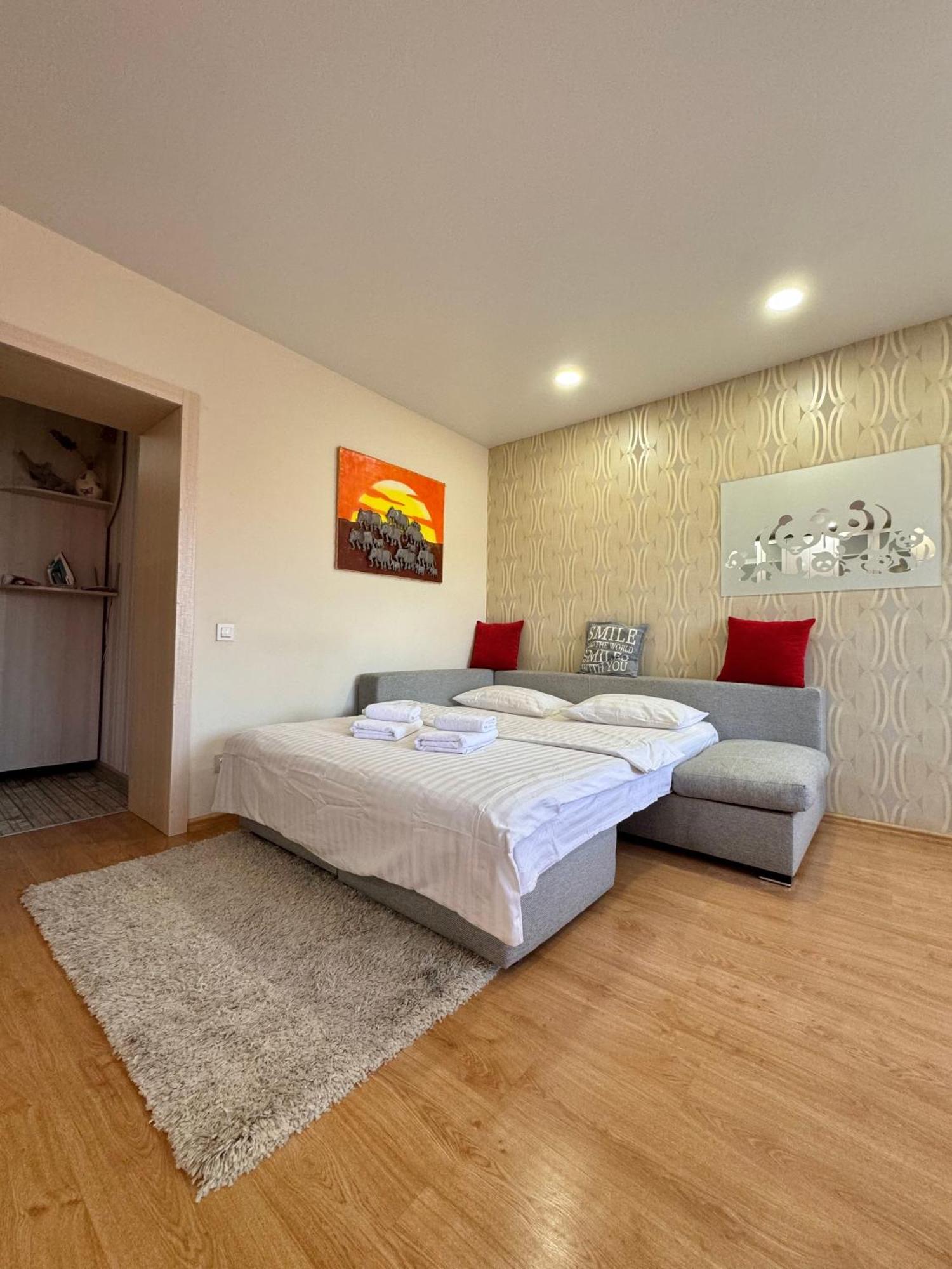 Apartpoltava Затишна 1-Кімнатна Студія,Новобудова В Самому Центрі Міста, Банківський Чек 外观 照片