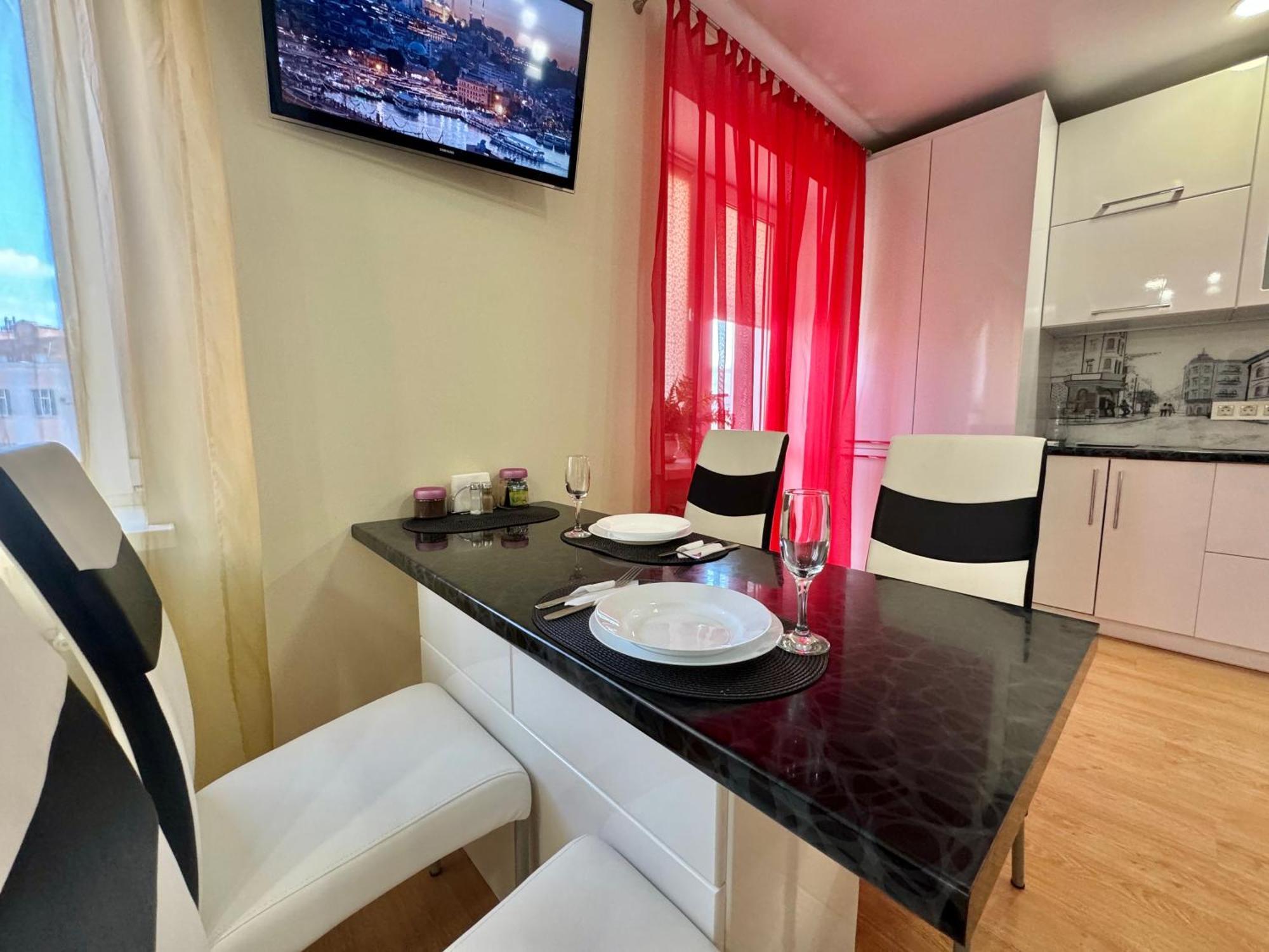 Apartpoltava Затишна 1-Кімнатна Студія,Новобудова В Самому Центрі Міста, Банківський Чек 外观 照片